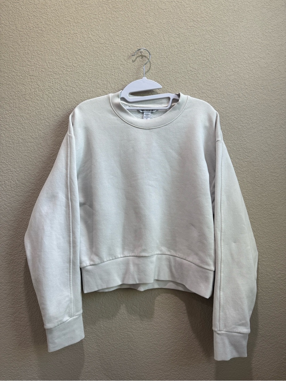 Athleta Cream Oversized Crewneck Sweatshirt